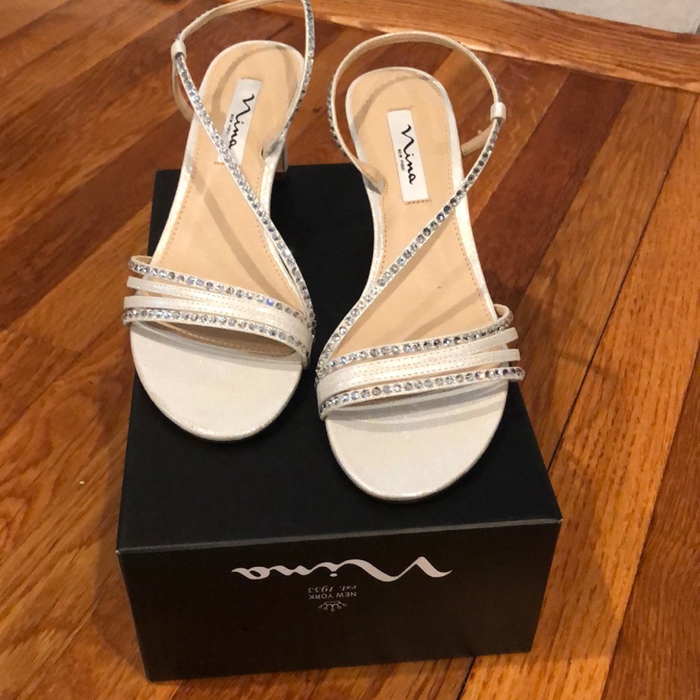 Heels - Picture 2 of 5